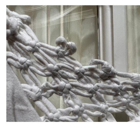 Color FX white top with ruffle front; womens' size M. - Picture 5 of 6